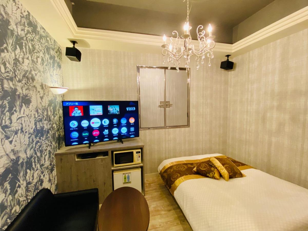 Hotel Crystal 大人専用 Токио Экстерьер фото